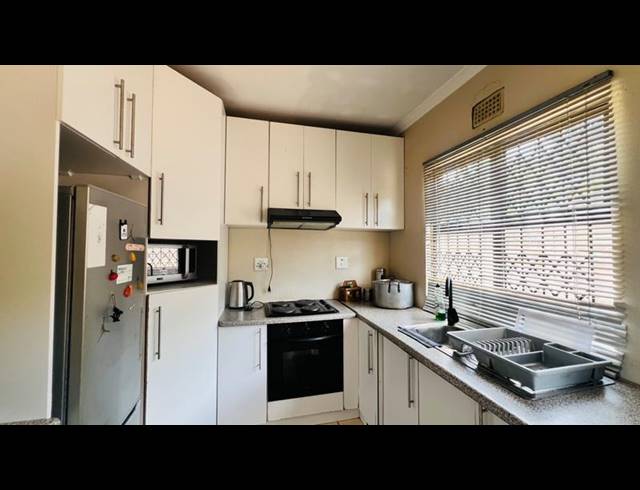 2 BEDROOM HOUSE FOR SALE IN NTUZUMA